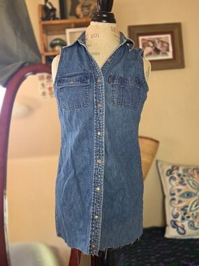 Vintage Ralph Lauren Size S Sleeveless Denim Blue Front Dress/shirt 100% cotton